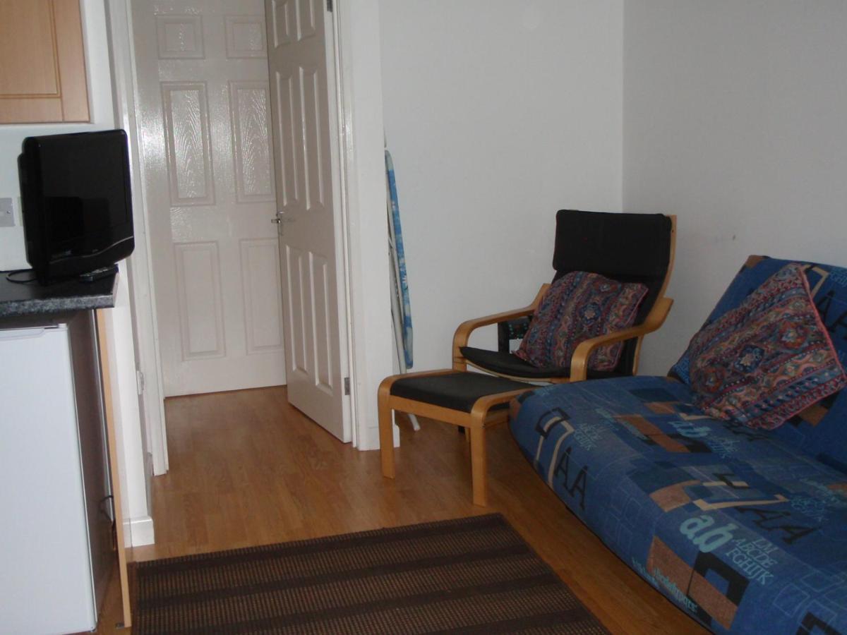 Chalets & Lodges At Atlantic Bays Holiday Park Padstow Buitenkant foto